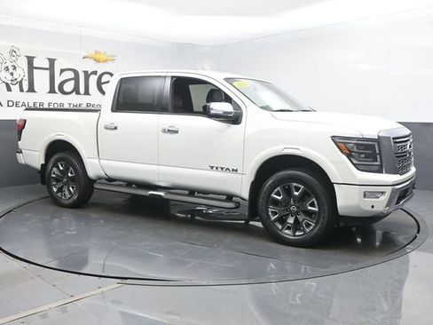 Used 2023 Nissan Titan Platinum Reserve w/ Off Road Protection Package AWD/4WD image 6