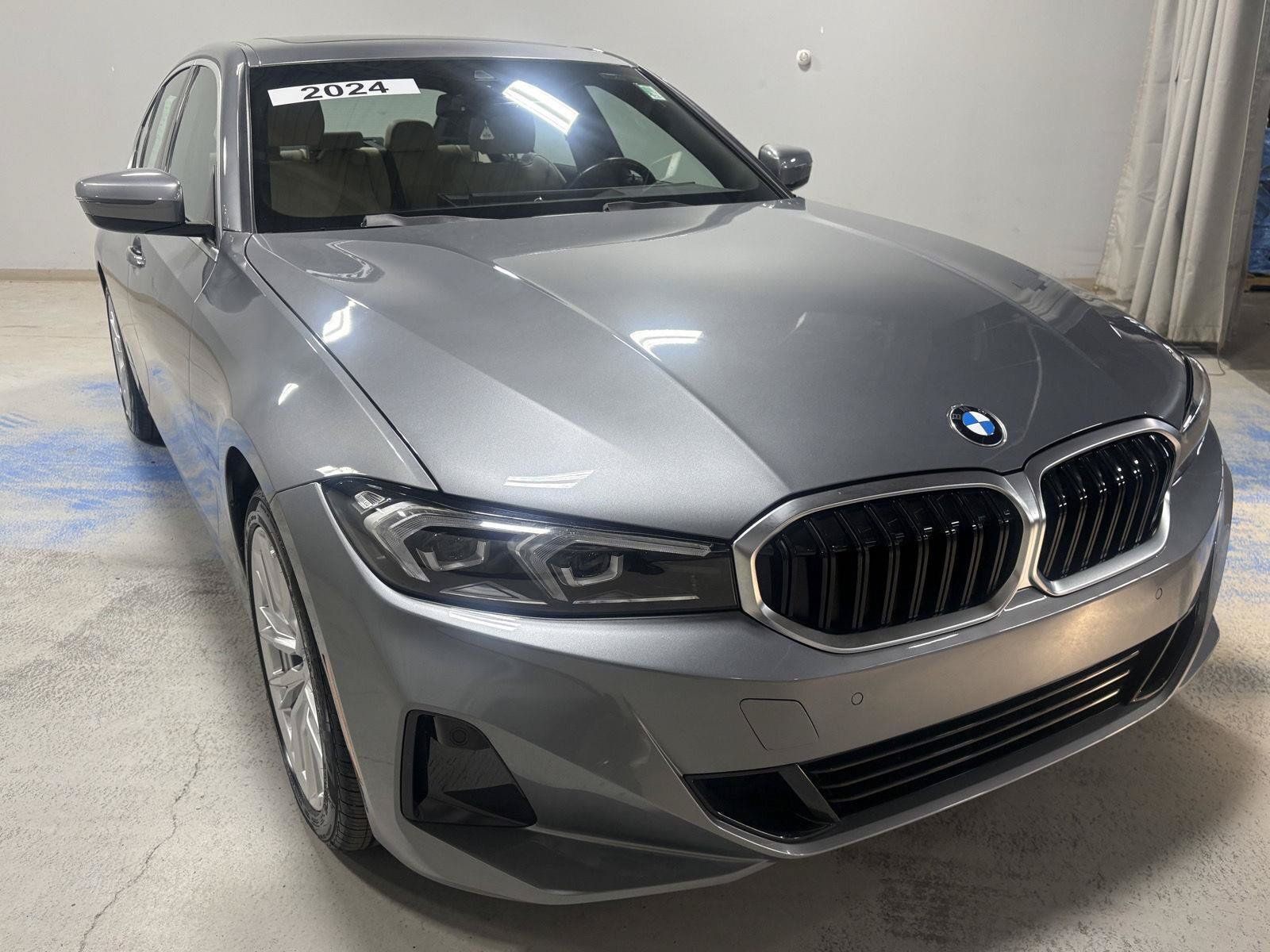 Used 2024 BMW 330i xDrive Sedan w/ Convenience Package AWD/4WD image 13