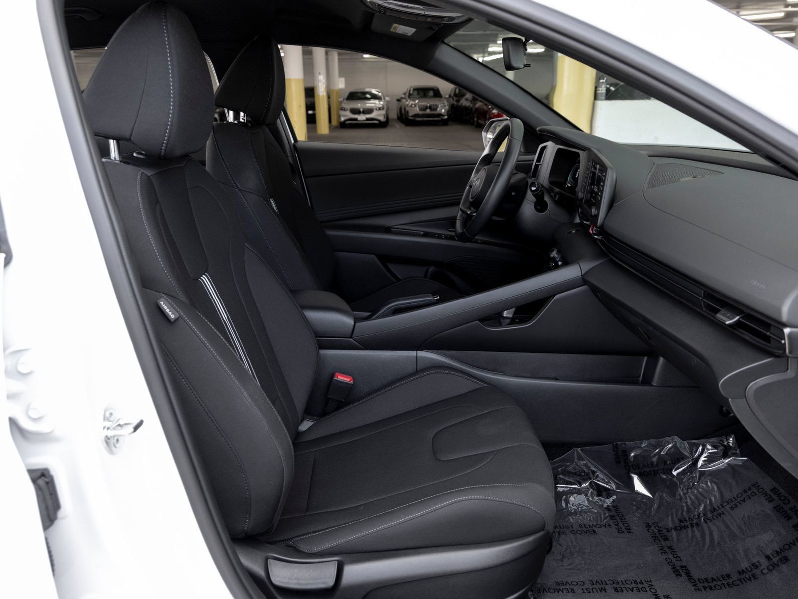 Used 2025 Hyundai Elantra Sport FWD image 27