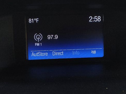 Used 2016 Ford Focus SE w/ Equipment Group 201A FWD image 25