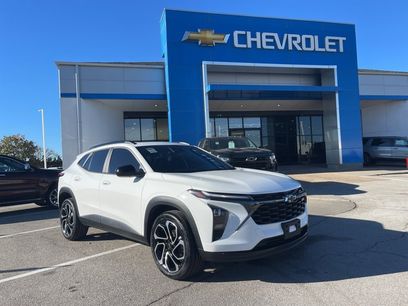 Used 2024 Chevrolet Trax RS w/ Sunroof Package