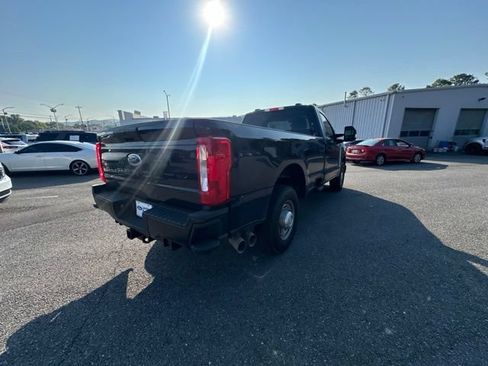 Used 2025 Ford F250 XL RWD image 5
