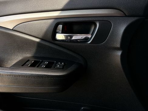 Used 2017 Honda Pilot EX-L image 25