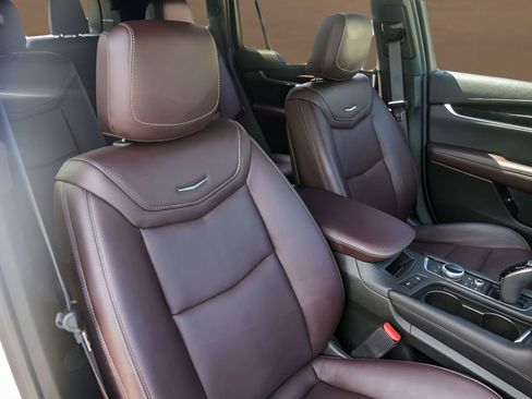 Certified 2024 Cadillac XT6 Premium Luxury w/ LPO, Floor Liner Package FWD image 34