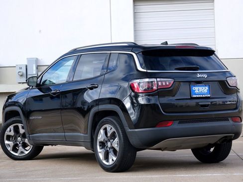 Used 2019 Jeep Compass Limited image 4