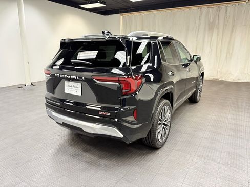 New 2026 GMC Terrain Denali w/ LPO, Black Badging Package image 6