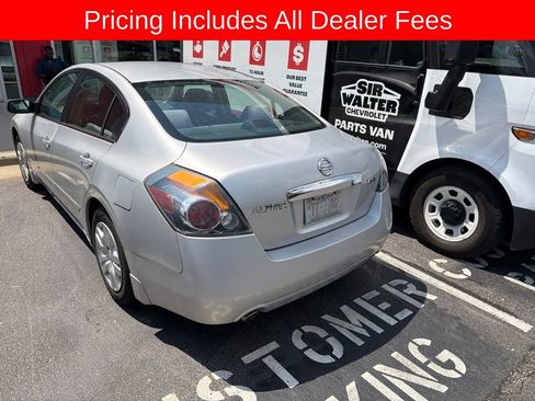 Used 2012 Nissan Altima 2.5 S FWD image 4