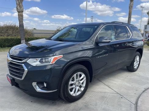 Certified 2021 Chevrolet Traverse LT FWD image 4
