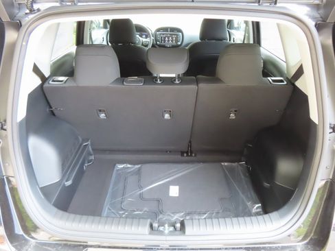 New 2025 Kia Soul LX image 14