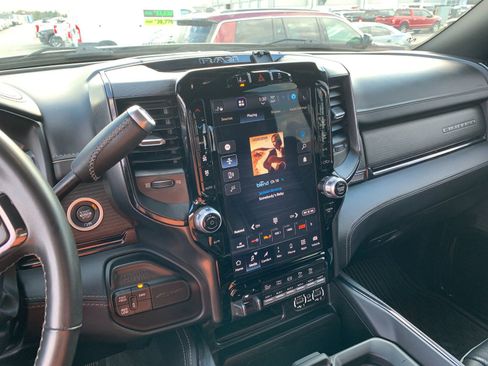 Used 2023 RAM 2500 Limited image 20