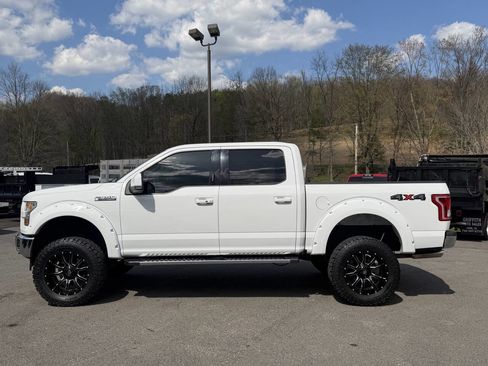 Used 2017 Ford F150 Lariat AWD/4WD image 2