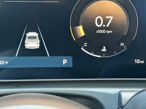 Certified 2025 Hyundai Santa Cruz SEL image 28