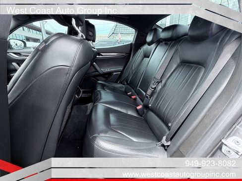 Used 2017 Maserati Ghibli RWD image 10