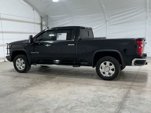 Used 2022 Chevrolet Silverado 2500 LTZ w/ LTZ Plus Package AWD/4WD image 2