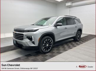 Certified 2025 Chevrolet Traverse LT w/ Sun and Wheel Package AWD/4WD video 1