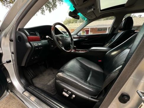 Used 2009 Lexus LS 460 image 7