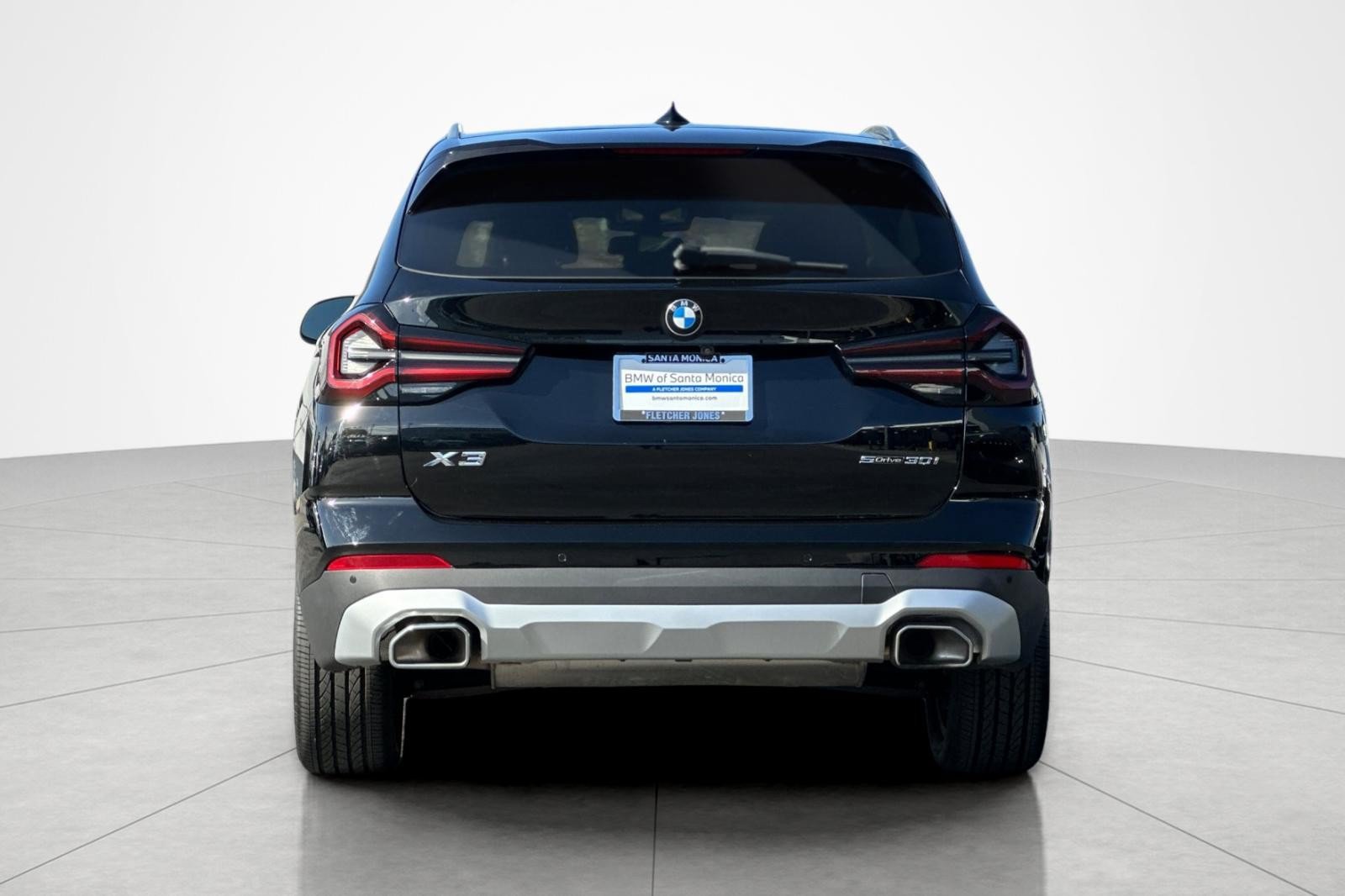 Used 2023 BMW X3 sDrive30i w/ Premium Package RWD image 4