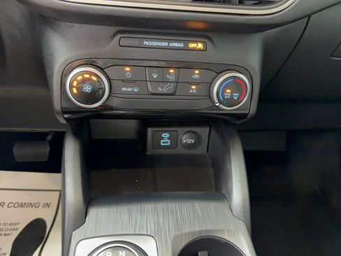 Certified 2022 Ford Escape SE FWD image 21