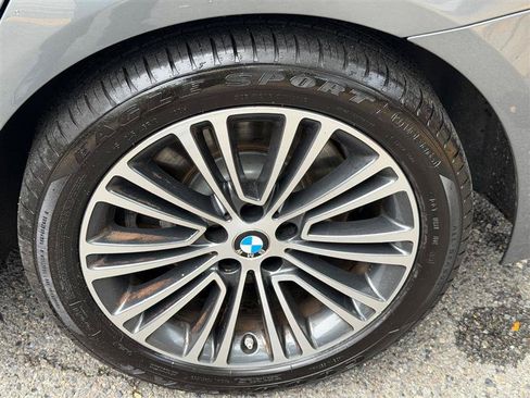 Used 2019 BMW 540i xDrive w/ Convenience Package AWD/4WD image 15