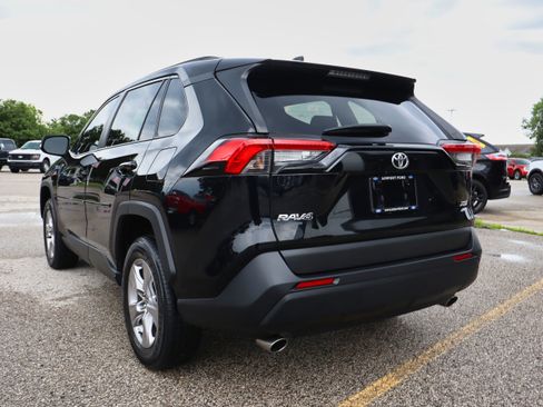 Used 2023 Toyota RAV4 XLE image 3