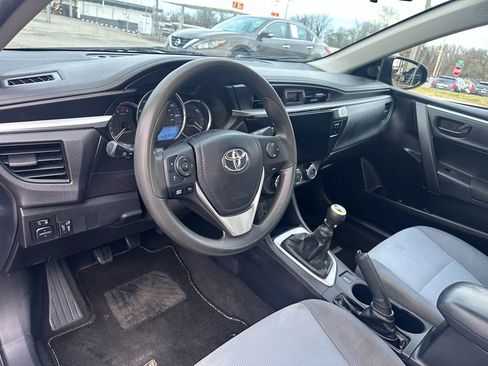 Used 2016 Toyota Corolla L image 11