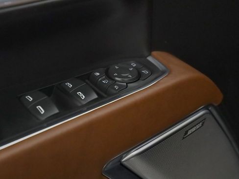 Used 2024 GMC Sierra 2500 Denali Ultimate image 27