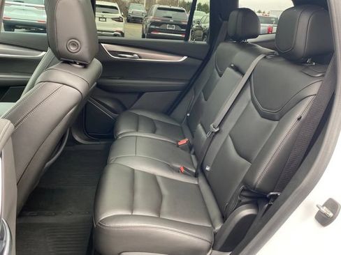 Certified 2024 Cadillac XT6 Luxury w/ LPO, Floor Liner Package FWD image 19