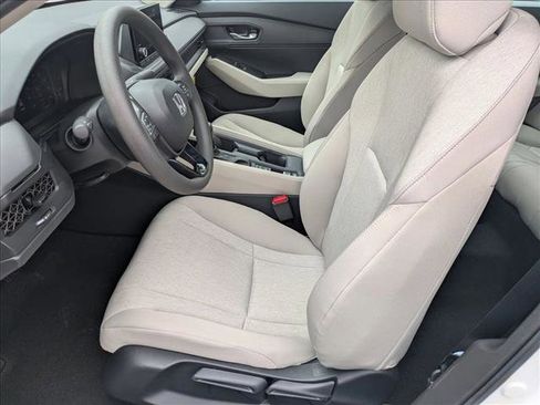 New 2025 Honda Accord LX image 4
