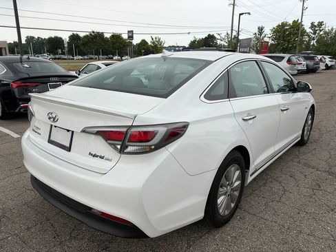 Used 2017 Hyundai Sonata SE FWD image 5