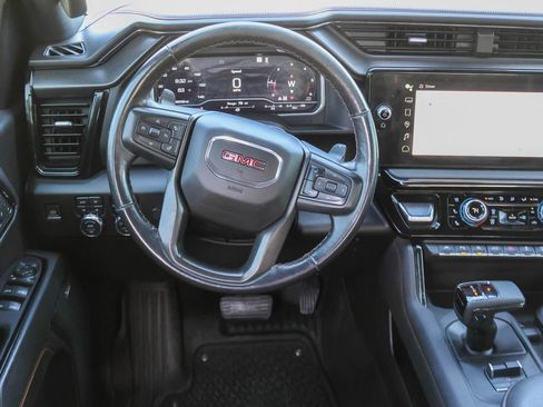 Used 2023 GMC Sierra 1500 AT4 w/ AT4 Premium Package AWD/4WD image 23