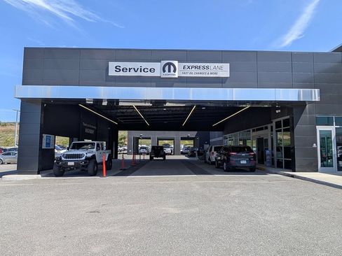 Used 2021 Tesla Model Y Performance AWD/4WD image 5