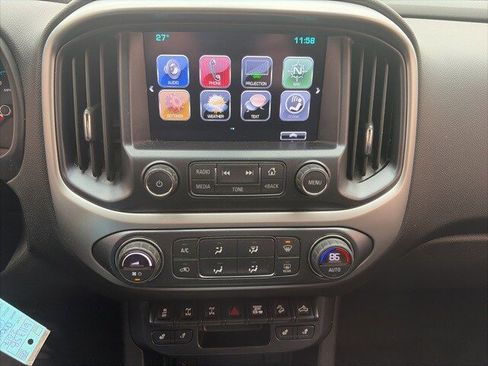 Used 2017 Chevrolet Colorado ZR2 image 11