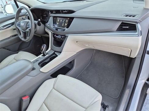 Used 2019 Cadillac XT5 Luxury image 20
