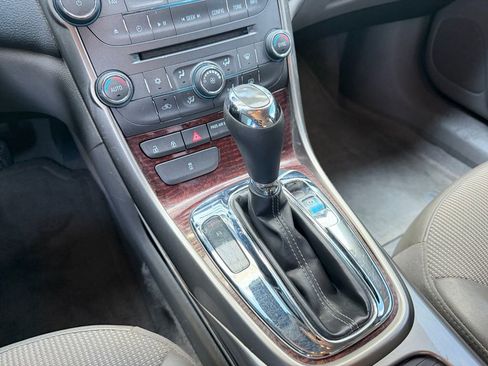 Used 2013 Chevrolet Malibu Eco w/ Power Convenience Package FWD image 15