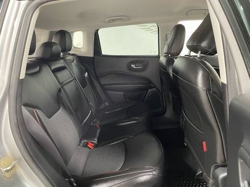 Used 2020 Jeep Compass Trailhawk w/ Cold Weather Group AWD/4WD image 21