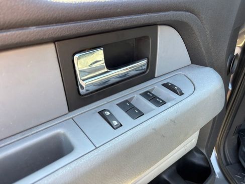 Used 2012 Ford F150 XLT w/ XLT Chrome Pkg RWD image 17