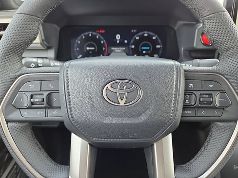 New 2026 Toyota Tacoma TRD Off-Road AWD/4WD image 14