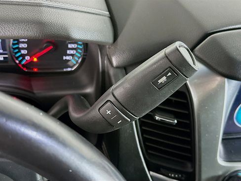 Used 2015 Chevrolet Tahoe LT image 25