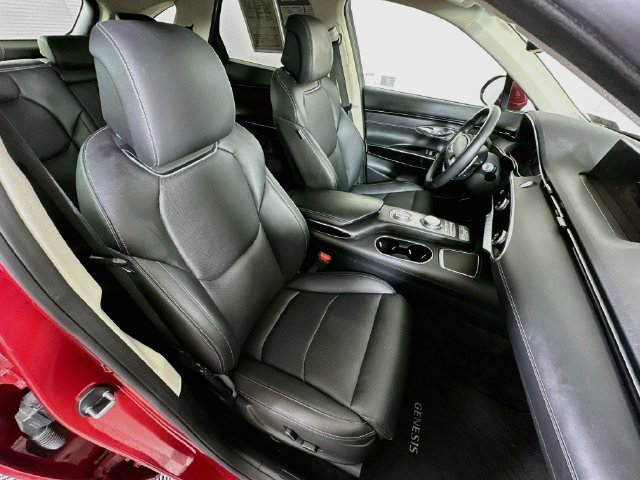 Used 2025 Genesis GV70 2.5T AWD/4WD image 33