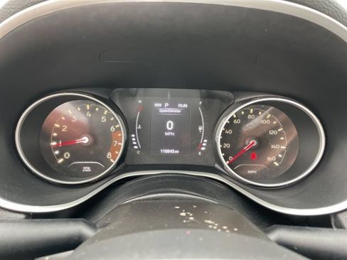 Used 2020 Jeep Compass Latitude FWD image 20