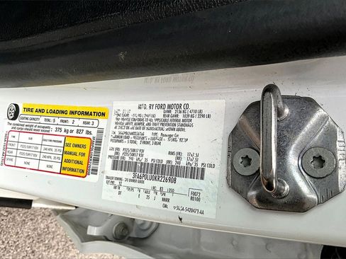 Certified 2019 Ford Fusion SE image 31