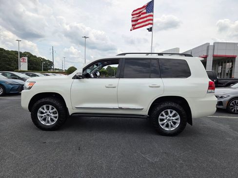 Used 2019 Toyota Land Cruiser AWD/4WD image 4