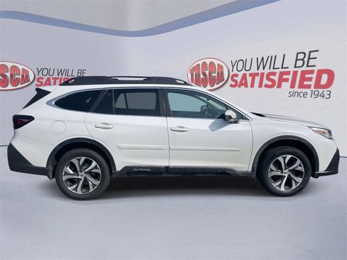 Used 2022 Subaru Outback Limited image 5