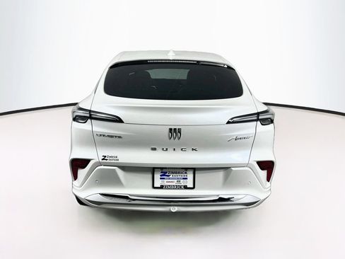 Certified 2024 Buick Envista Avenir FWD image 6