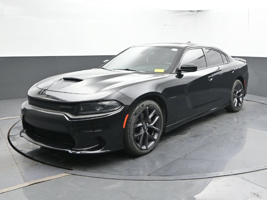 Used 2022 Dodge Charger R/T w/ Plus Group RWD image 8