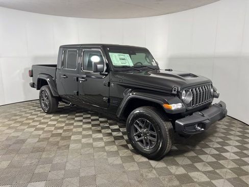 New 2025 Jeep Gladiator Sport AWD/4WD image 7