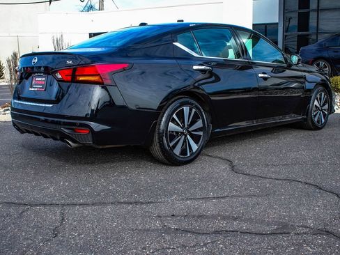 Used 2021 Nissan Altima 2.5 SL FWD image 6