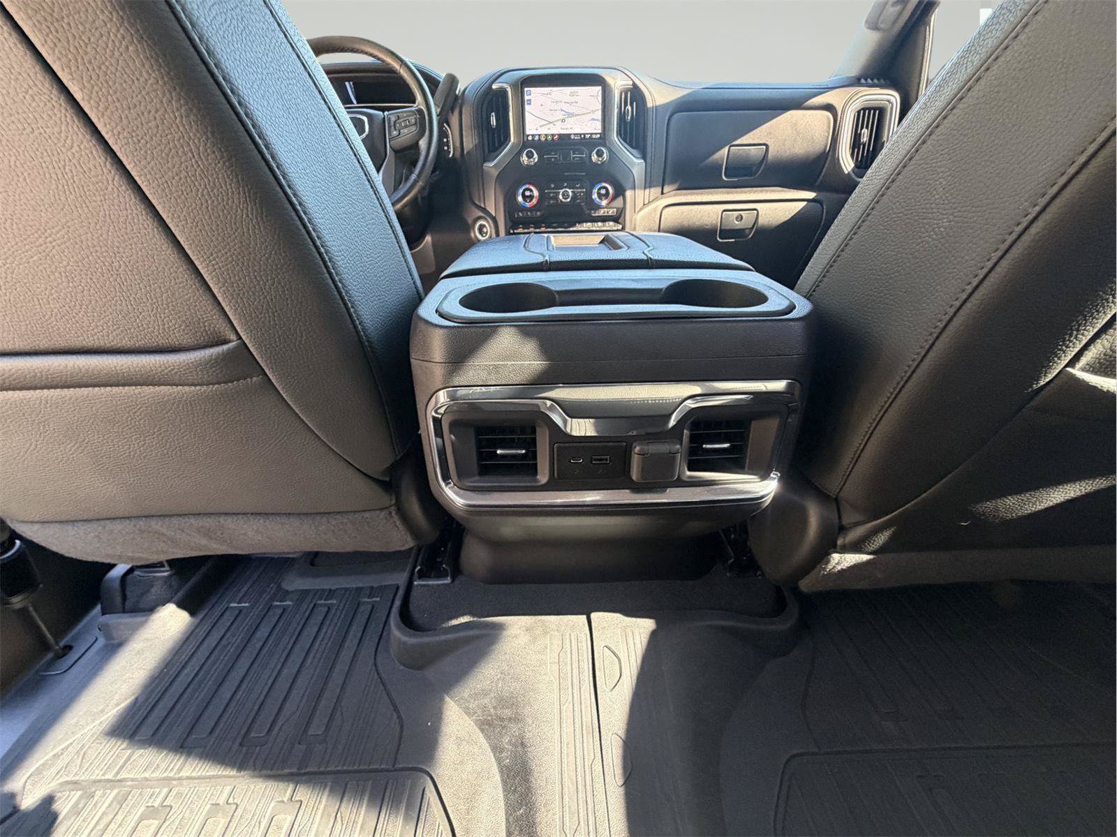Used 2022 GMC Sierra 1500 Denali w/ Denali Premium Package AWD/4WD image 28