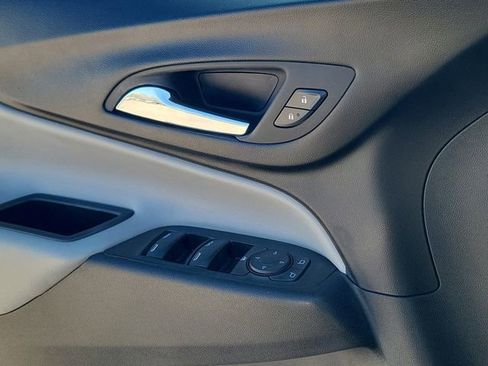 Certified 2024 Chevrolet Equinox LS w/ LS Convenience Package image 15