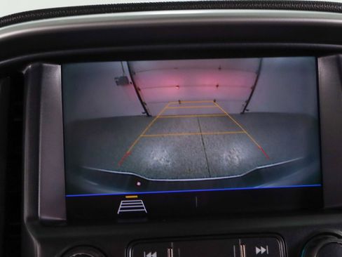 Used 2021 Chevrolet Colorado LT w/ Safety Package image 18